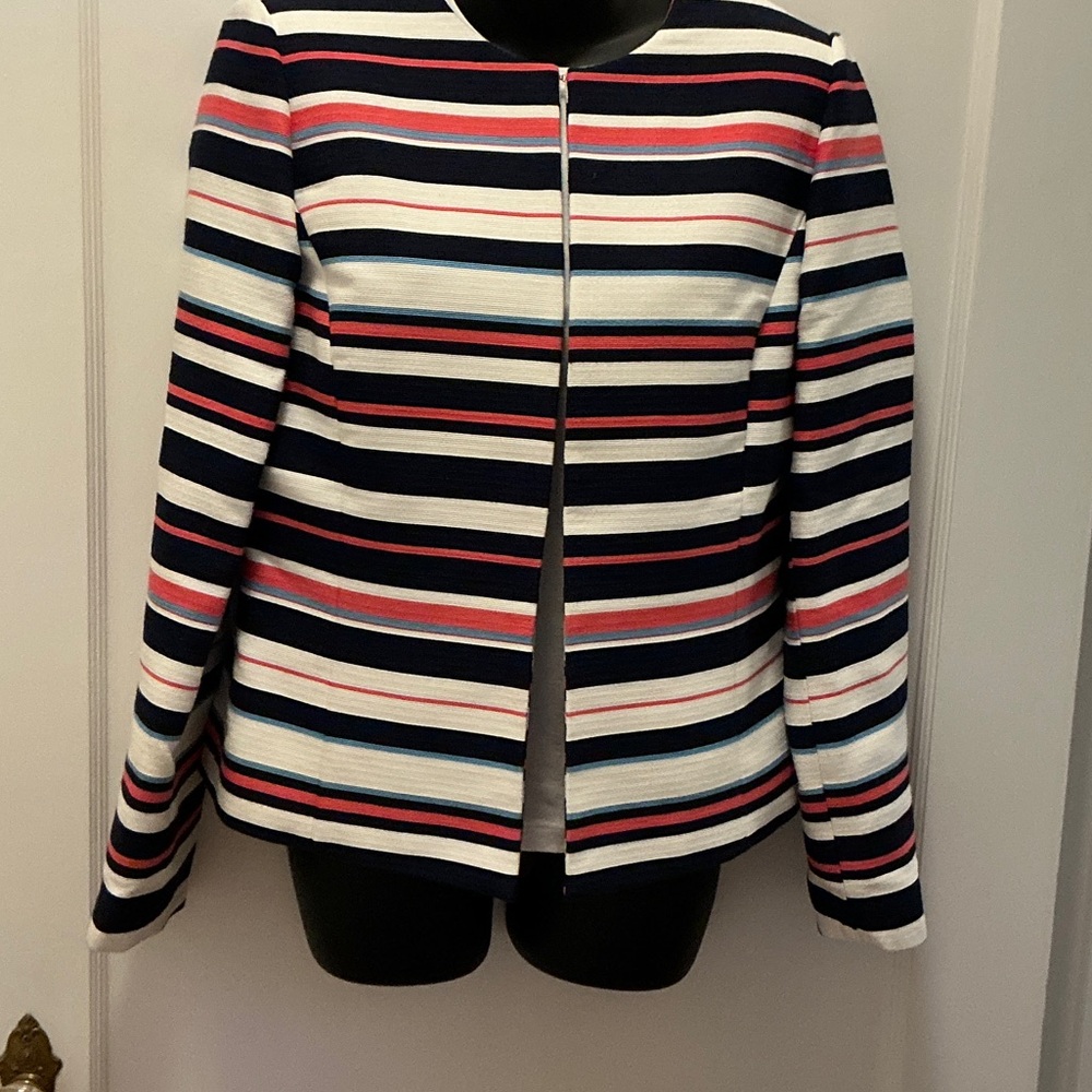Tahari ladies spring jacket
